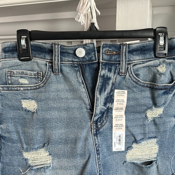 Nwt!! High Rise Mom Short!! - Picture 2 of 6